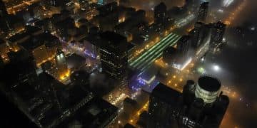 US Businesses Investing in AI: Projecting ROI in 2025 - Cover Image