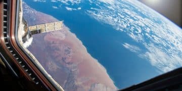 US Space Exploration: Latest Tech & Research Advancements - Cover Image
